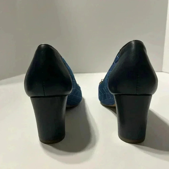 TALBOTS Ellery Bit Block Heel Pumps - Quilted Denim- Size 8.5 - Picture 7 of 12